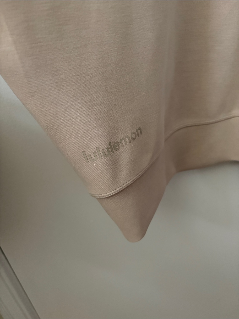 lululemon athletica x Philadelphia Eagles Neutral Beige Boxy Crewneck Sweatshirt - Picture 2 of 7